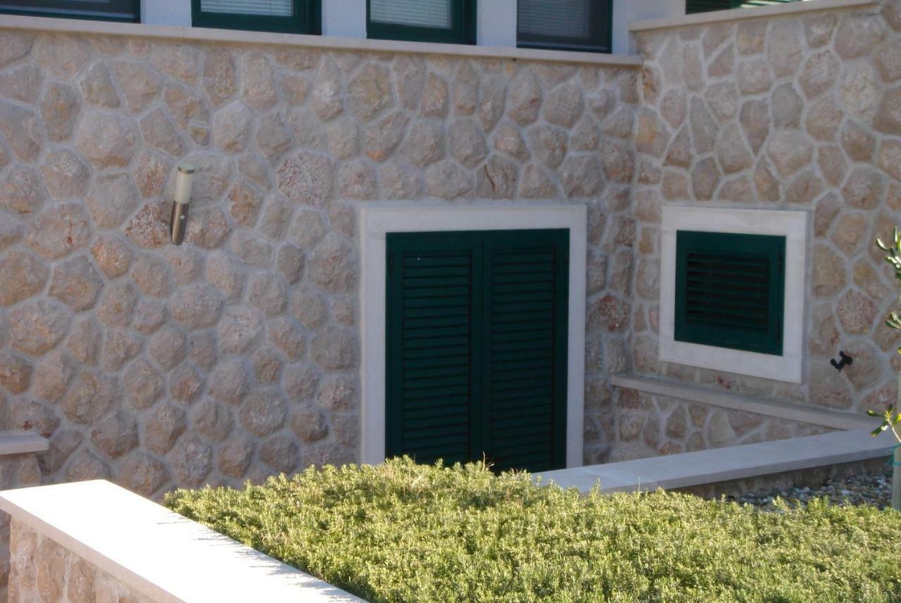 Apartment Lucija Betina  Εξωτερικό φωτογραφία
