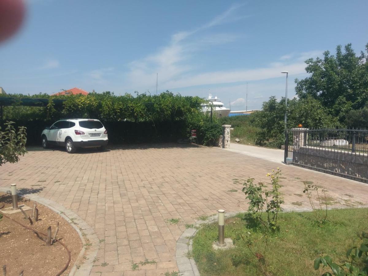 Apartment Lucija Betina  Εξωτερικό φωτογραφία
